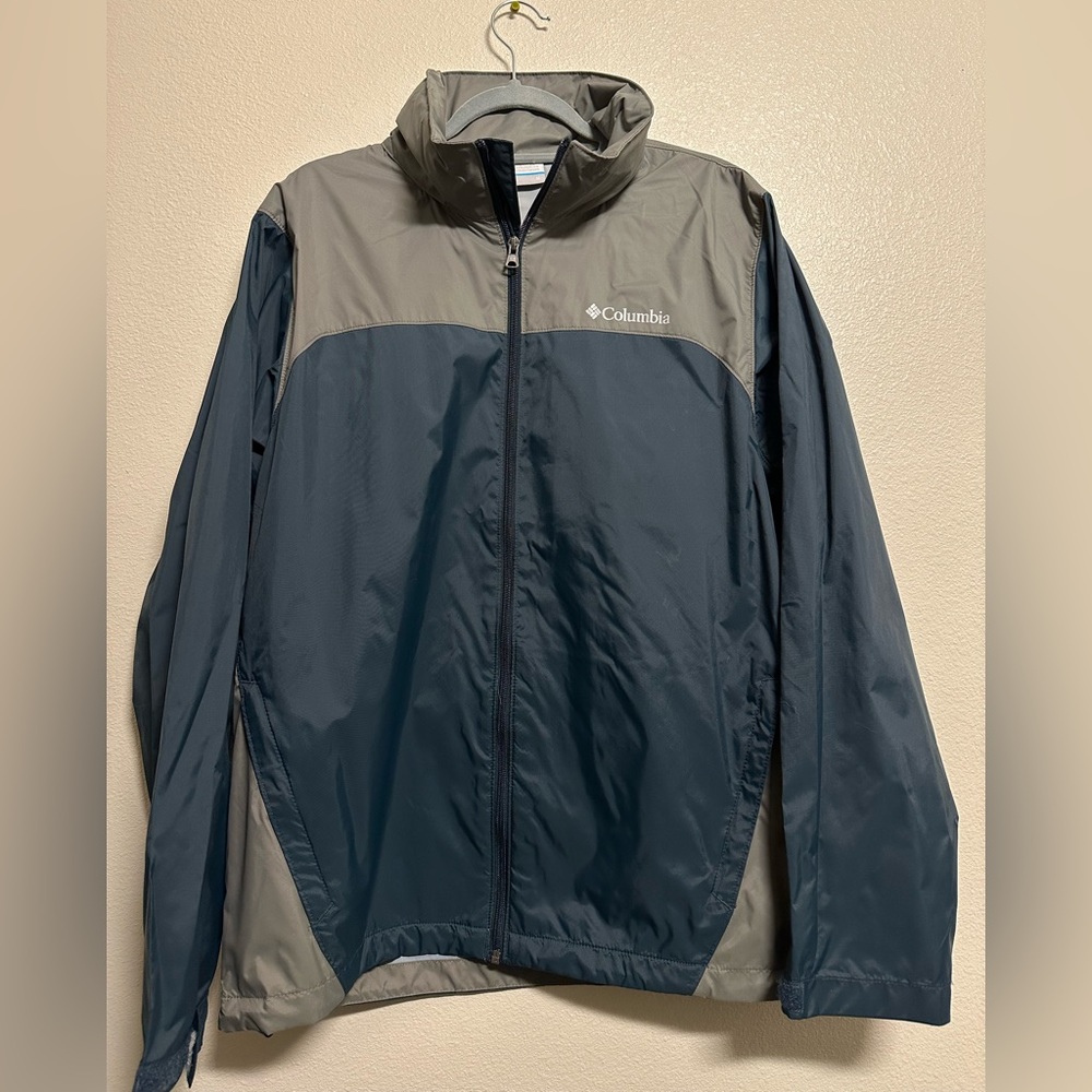 Columbia Men’s Rain Hooded Jacket